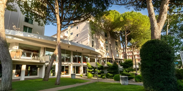 Dovolenka v Taliansku: hotel priamo pri pláži, polpenzia aj vonkajší bazén