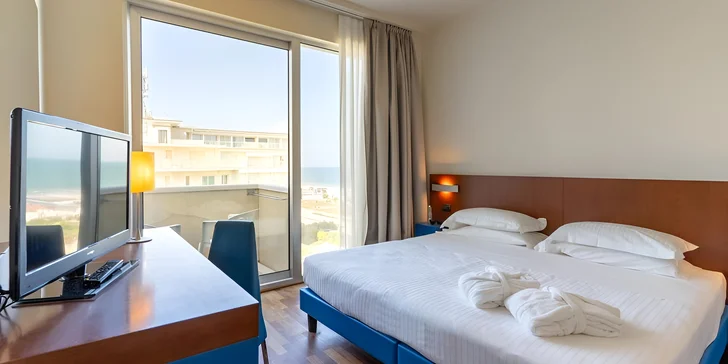Dovolenka v Taliansku: hotel priamo pri pláži, polpenzia aj vonkajší bazén