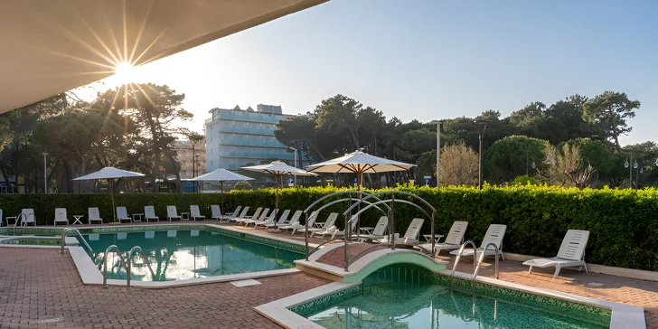 Dovolenka v Taliansku: hotel priamo pri pláži, polpenzia aj vonkajší bazén