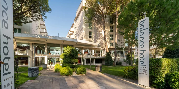 Dovolenka v Taliansku: hotel priamo pri pláži, polpenzia aj vonkajší bazén