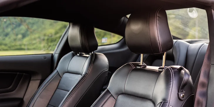 Legendárny FORD MUSTANG GT 5.0 V8: Jazda v premávke ako vodič alebo spolujazdec až v 3 mestách