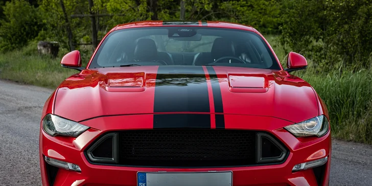 Legendárny FORD MUSTANG GT 5.0 V8: Jazda v premávke ako vodič alebo spolujazdec až v 3 mestách