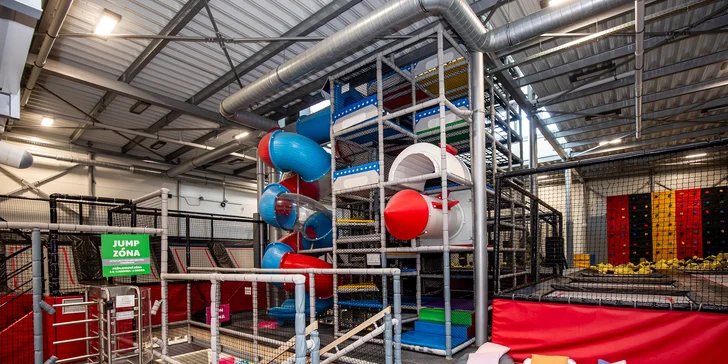 KINDERLAND: Vstup do najväčšej detskej izby na Slovensku plnej trampolín
