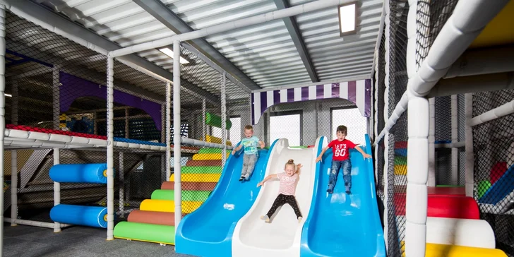 KINDERLAND: Vstup do najväčšej detskej izby na Slovensku plnej trampolín