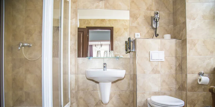 Romantika alebo rodinná pohoda v Rožmberku: jedlo, privátny wellness aj prehliadka pivovaru