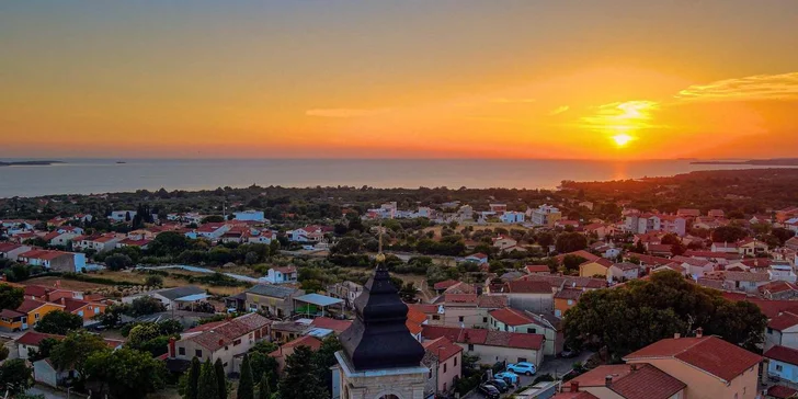 Pobyt na ostrove Istria: 4* hotel s raňajkami či polpenziou, 2 minúty autom od pláže