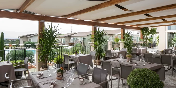 Dovolenka pri Lago di Garda: hotel s výhľadom na jazero, raňajky aj vonkajší bazén
