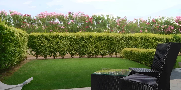Dovolenka pri Lago di Garda: hotel s výhľadom na jazero, raňajky aj vonkajší bazén