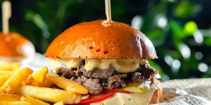 Burger menu s hranolčekmi: Ochutnajte preslávené wagyu mäso