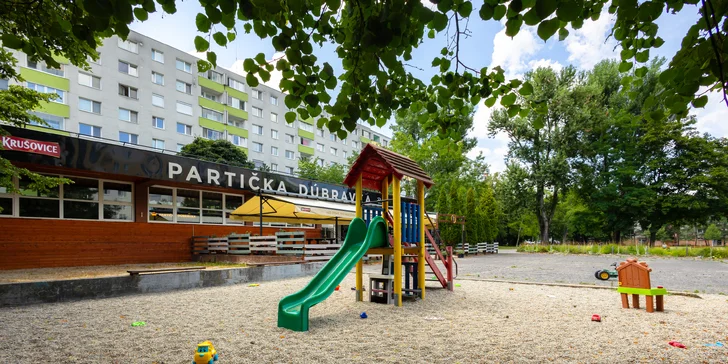 1400 gramov grilovaných mäsových špecialít v reštaurácii Partička