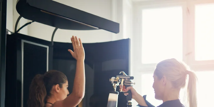 Cukrový nástrek pomocou AirBrush: Rovnomerné a prirodzené opálenie