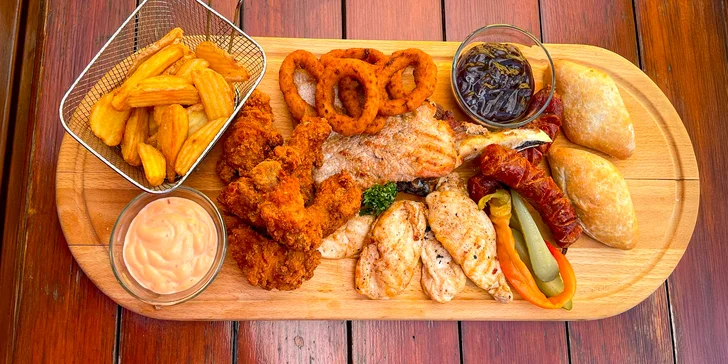 Slatinský grilltanier z penziónu Zlatý Dukát