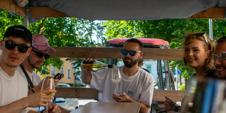 Dobrodružstvo vo vinohrade: Jazda na vlečke, víno aj grilovanie