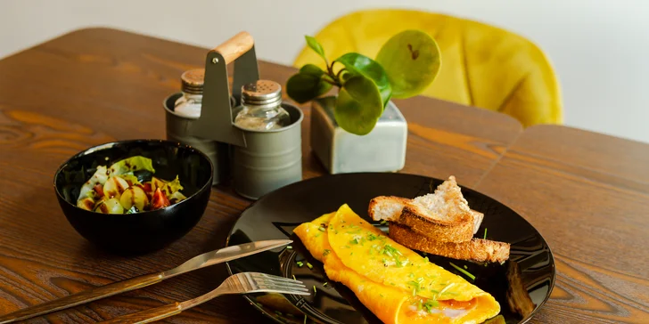 Lahodné raňajkové menu podľa vlastného výberu pre 1 alebo 2 osoby
