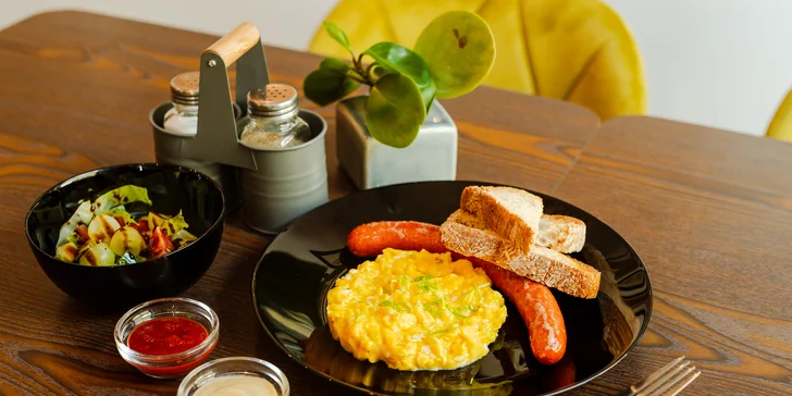 Lahodné raňajkové menu podľa vlastného výberu pre 1 alebo 2 osoby