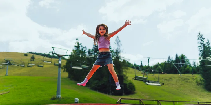 Aktivity Park Vrátna - Paseky: Užite si trojkolky, tubing a trampolíny