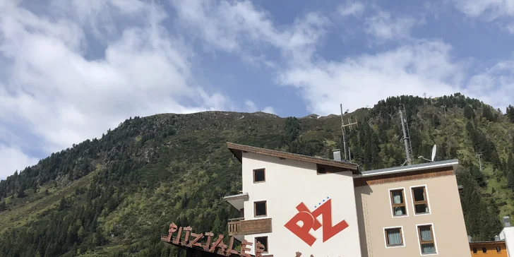 Pitztalský ľadovec: penzión v 1700 m n. m., regionálne raňajky aj luxusné wellness