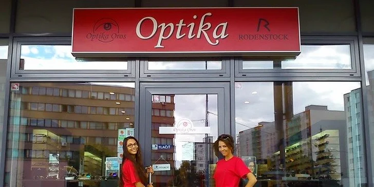 Očné vyšetrenie a aplikácia kontaktných šošoviek