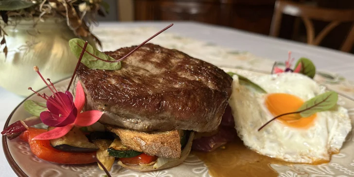 Steak s prílohou podľa vlastného výberu v Reštaurácii u Septima