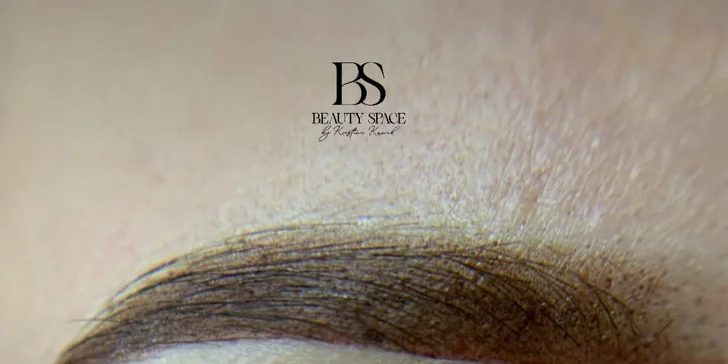 Permanentný make-up: Mihalnice, linka, obočie alebo pery