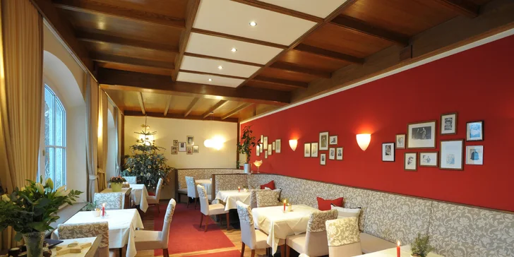 Pobyt v rakúskych Alpách: hotel priamo pri jazere, polpenzia, kúpele i požičanie bicyklov