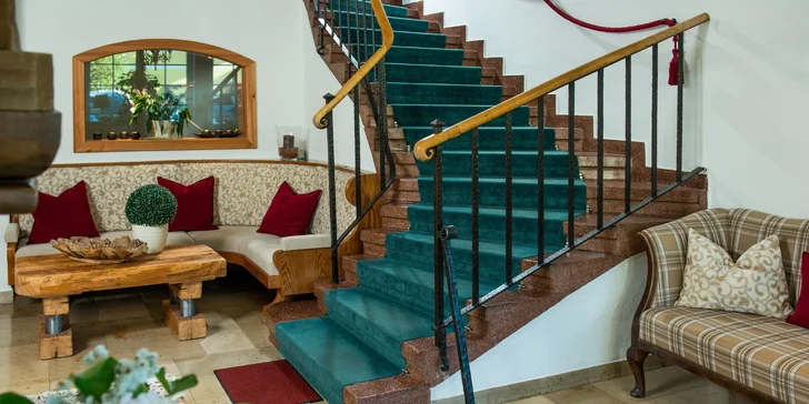 Pobyt v rakúskych Alpách: hotel priamo pri jazere, polpenzia, kúpele i požičanie bicyklov