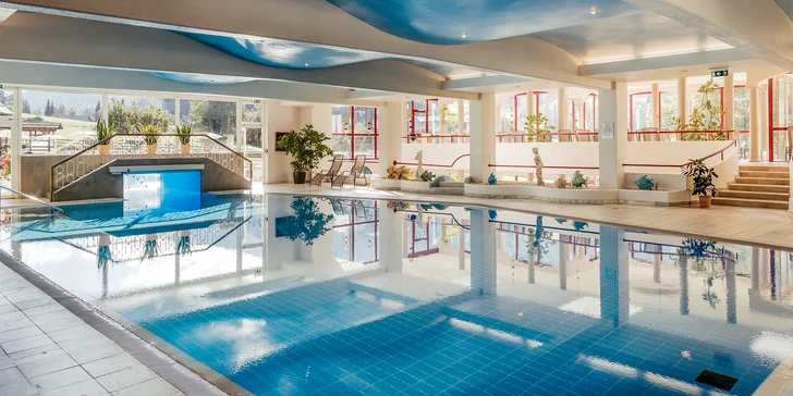 Dovolenka v Korutánsku: luxusný 5 * hotel s polpenziou plus a termálnym wellness, vr. karty výhod