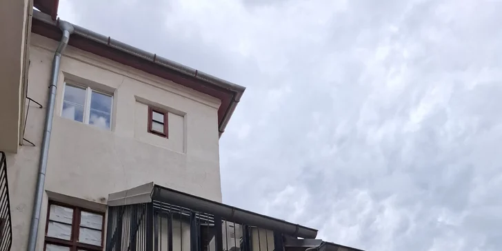 Klasická manikúra, gél lak alebo nové gélové nechty