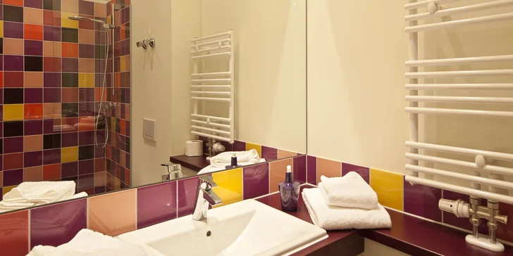 Aktívna dovolenka v Alpách: moderný hotel v meste Gaschurn, vr. raňajky a wellness, dieťa zadarmo
