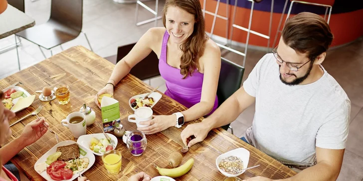 Aktívna dovolenka v Alpách: moderný hotel v meste Gaschurn, vr. raňajky a wellness, dieťa zadarmo