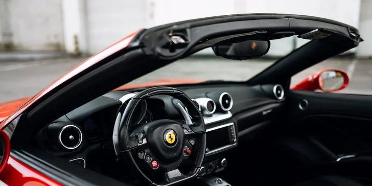 Adrenalínová jazda na Ferrari či Lamborghini!