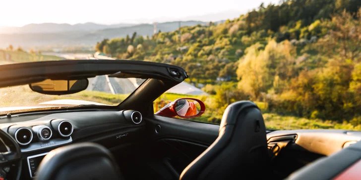 Adrenalínová jazda na Ferrari či Lamborghini!
