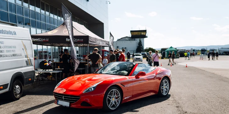 Adrenalínová jazda na Ferrari či Lamborghini!