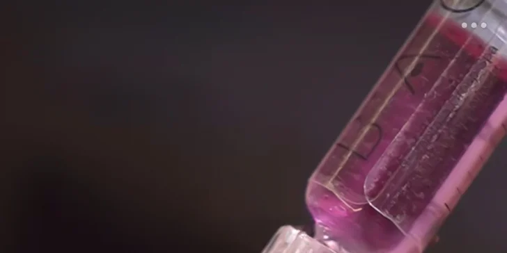 Výplň pier kyselinou hyalurónovou alebo hĺbkovo hydratačný "Lip Booster"