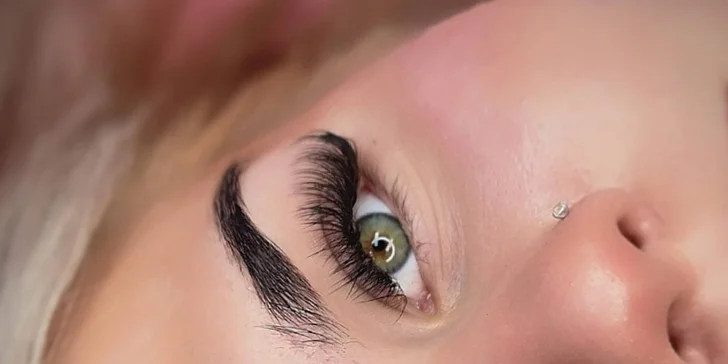 Rôzne druhy mihalníc, Lash lifting alebo laminácia obočia