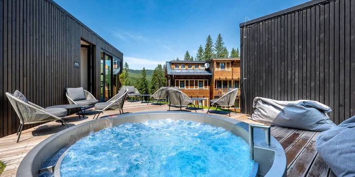 Dovolenka v unikátnych Björnson Tree Houses s novým exteriérovým wellness, 2 deti do 9,9 r. zadarmo