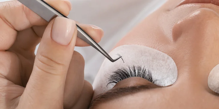 Rôzne druhy mihalníc, Lash lifting alebo laminácia obočia