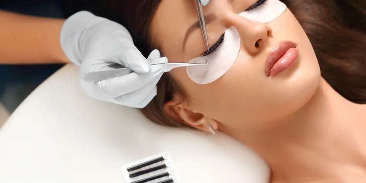 Rôzne druhy mihalníc, Lash lifting alebo laminácia obočia