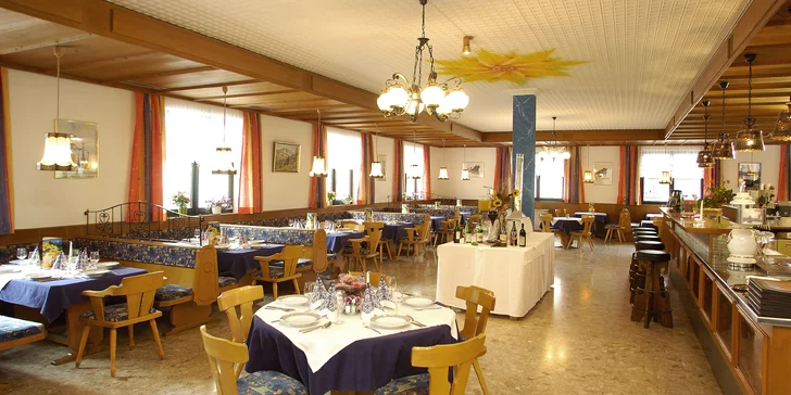 Zimná dovolenka v rakúskom Raurise: horský hotel 500 metrov od skiareálu, polpenzia plus a wellness