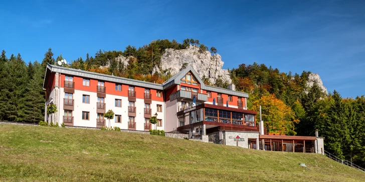 Horský hotel s privátnym wellness a polpenziou na Malinom Brde