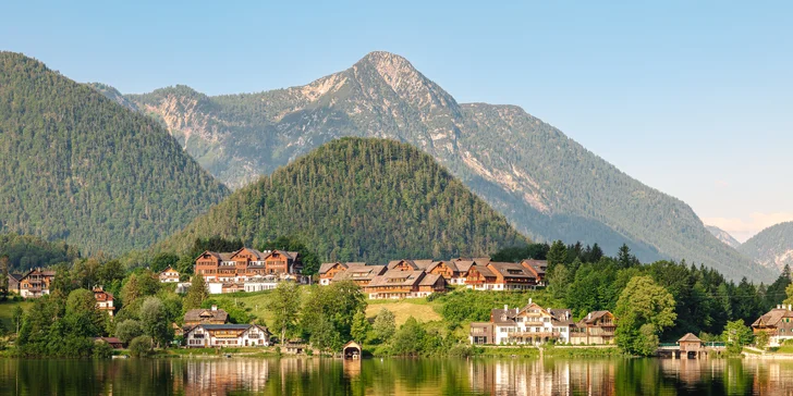 Pobyt v rakúskych Alpách: hotelové izby aj apartmány pri jazere Grundlsee, wellness a raňajky