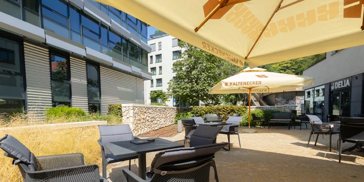 Miešané kokteily podľa výberu v novootvorenom Brudi Coffe & Wine Bar