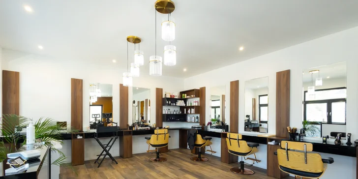 Laminácia obočia a mihalníc s farbením aj botoxom v Nelik beauty studio