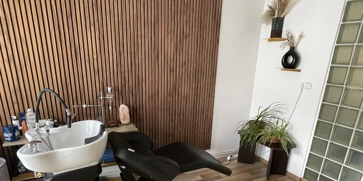 Vlasové relaxačné kúpele s trichologickým vyšetrením v salóne NAMI HEAD SPA