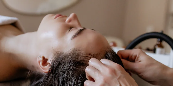 Vlasové relaxačné kúpele s trichologickým vyšetrením v salóne NAMI HEAD SPA
