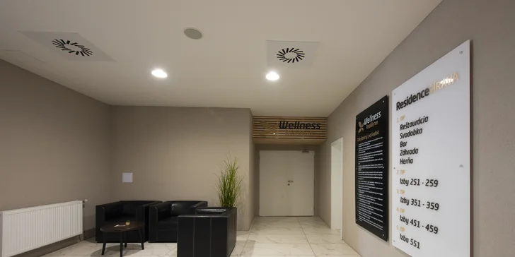 Celodenný vstup do hotelového wellness centra s večerou pre dieťa alebo dospelého