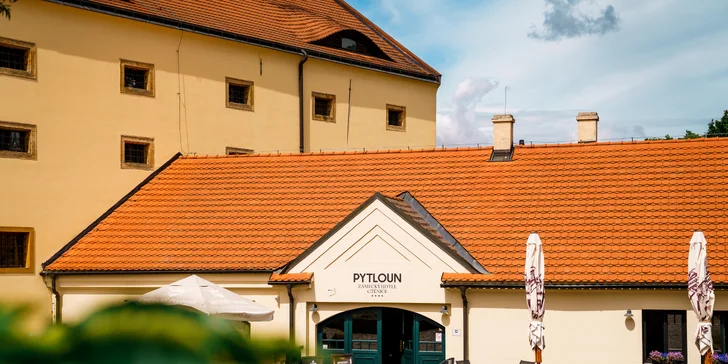 Zámocký hotel na okraji Prahy: luxusné izby, raňajky aj večere a vstupenky na výstavy