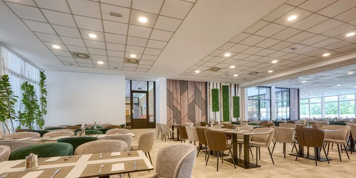 Štvorhviezdičkový hotel v Soproni s raňajkami, wellness, vstupmi na kúpaliská a zľavami na atrakcie