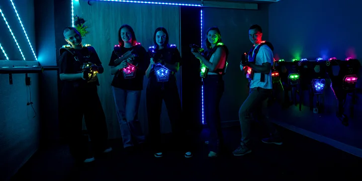 Laser game, virtuálna realita pre 2 osoby, digitálna autodráha a iné hry pre viacero hráčov