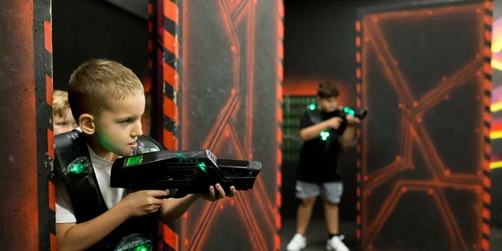 Laser Game v Steam Factory aj s pizzou, nápojom a žetónmi do FUN GAME